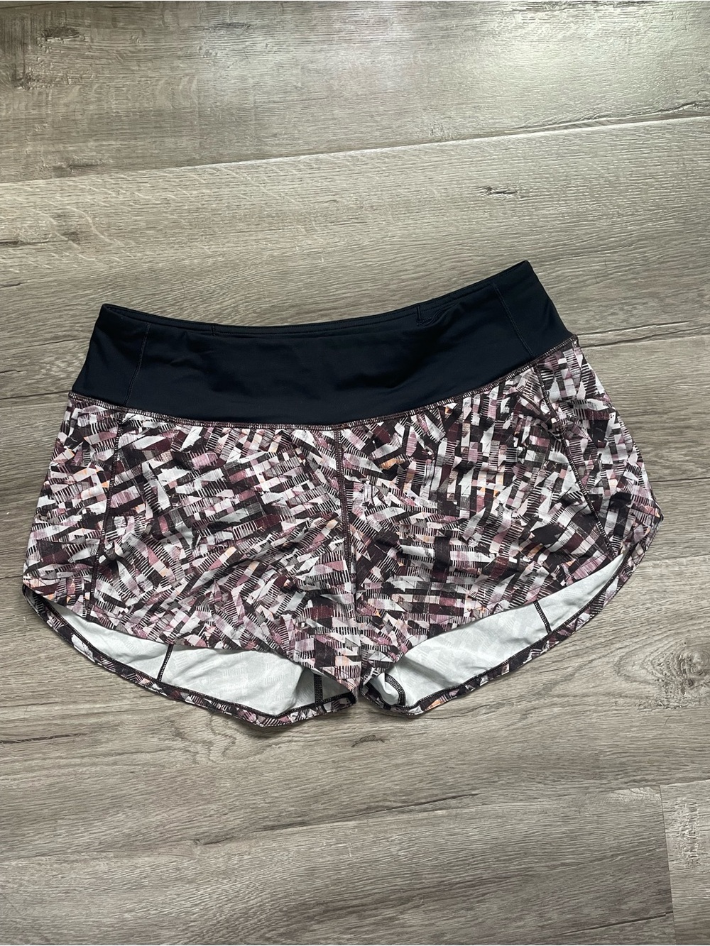 Lululemon Speed Up Shorts